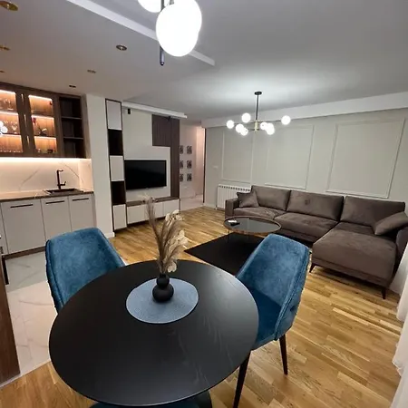 Lilly Lux Apartment Bijeljina Exterior photo